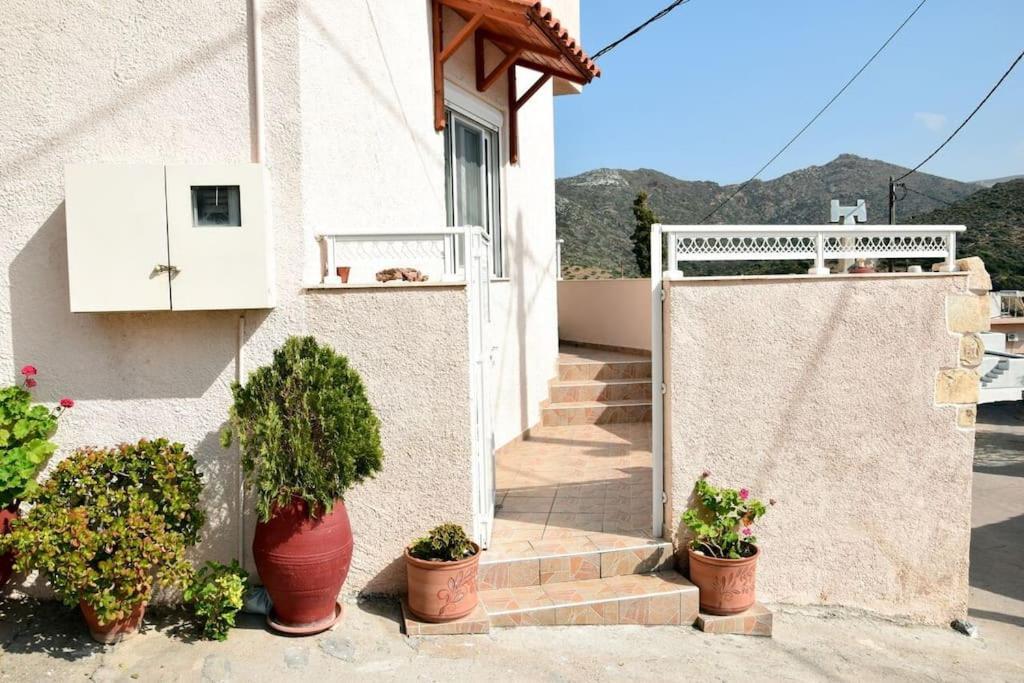Rosa 'S House Apartment Palekastro Luaran gambar